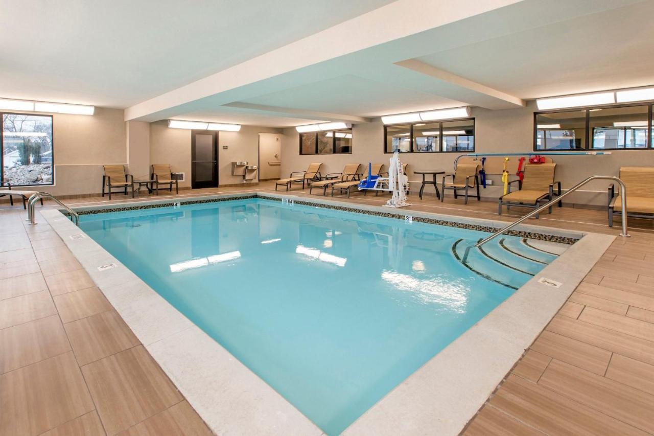 Country Inn & Suites By Radisson, Grandville-Grand Rapids West, Mi Dış mekan fotoğraf