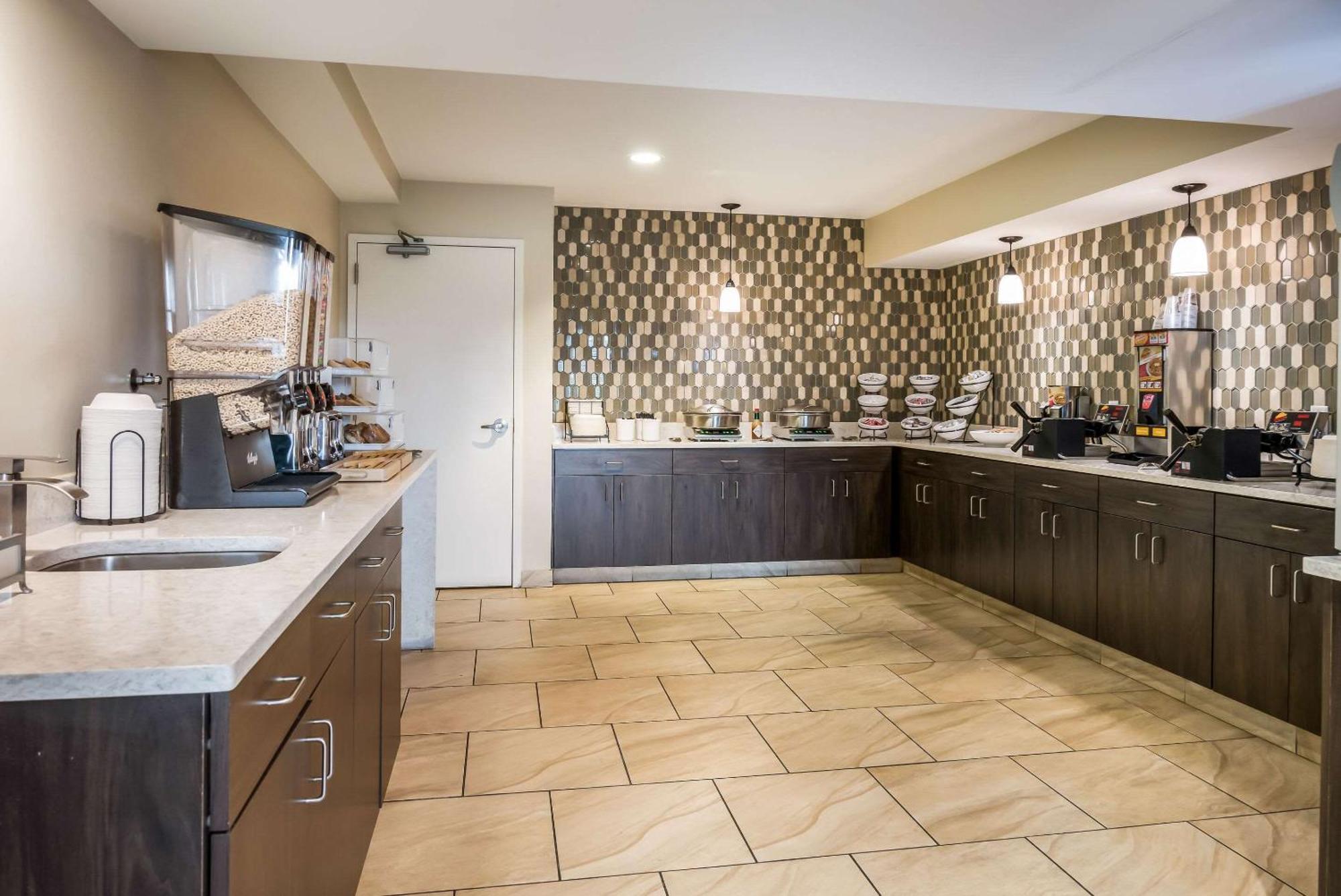 Country Inn & Suites By Radisson, Grandville-Grand Rapids West, Mi Dış mekan fotoğraf